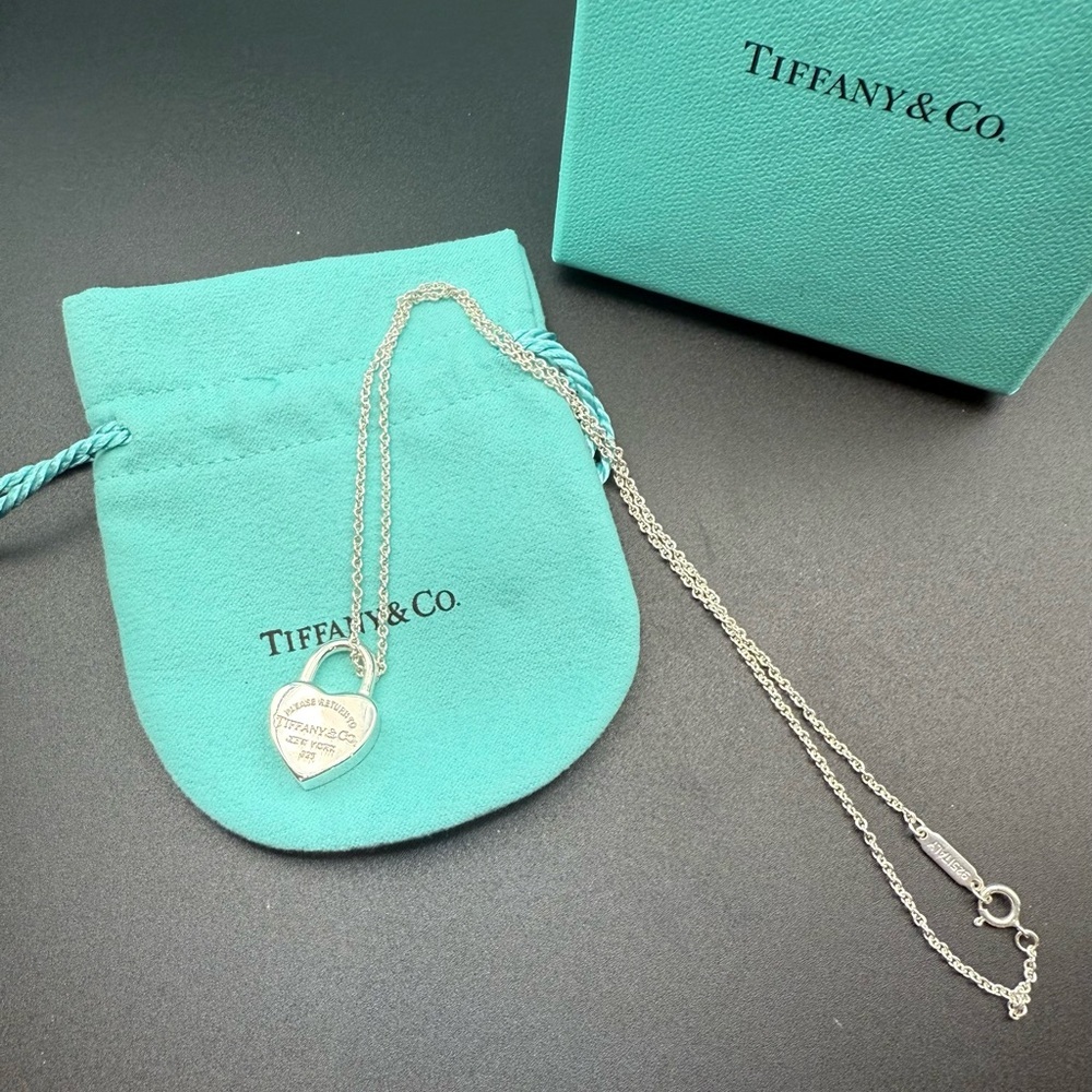 Tiffany & Co. Return to Tiffany Heart Lock Pendant Necklace Sterling Silver 16” - Picture 3 of 9